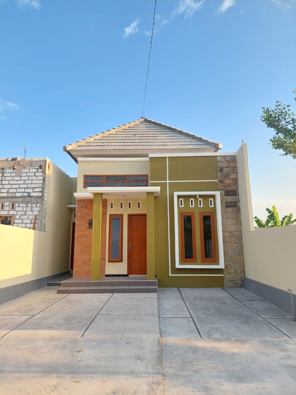 foto tampak rumah tipe 50 perumahan JASMINE REGENCY