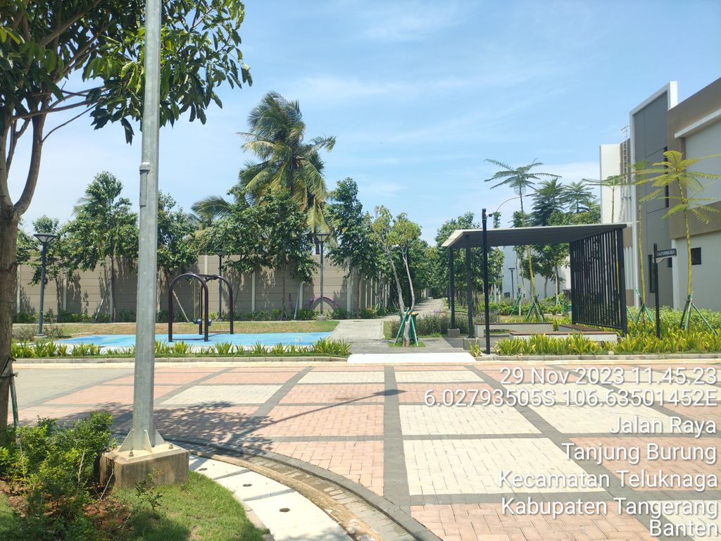 foto posisi tengah perumahan RUMAH MILENIAL-PIK 2 EXTENSION (CALIFORNIA-IVORY)