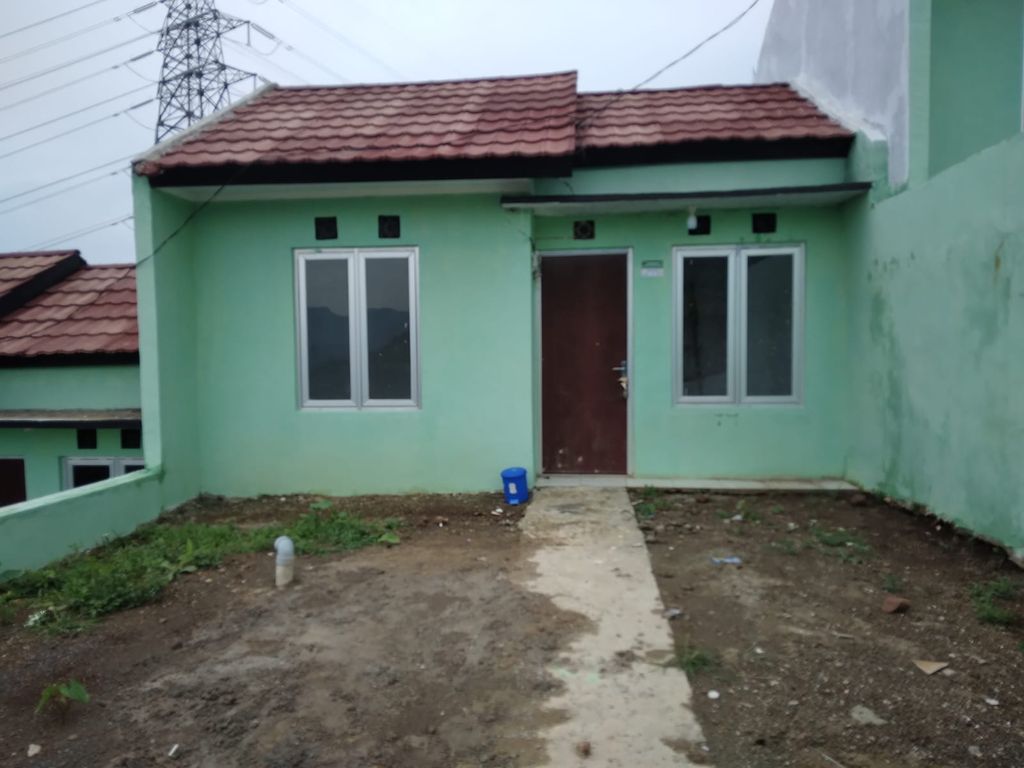 foto tampak rumah tipe 27/60 perumahan GRIYA SAMPURNA