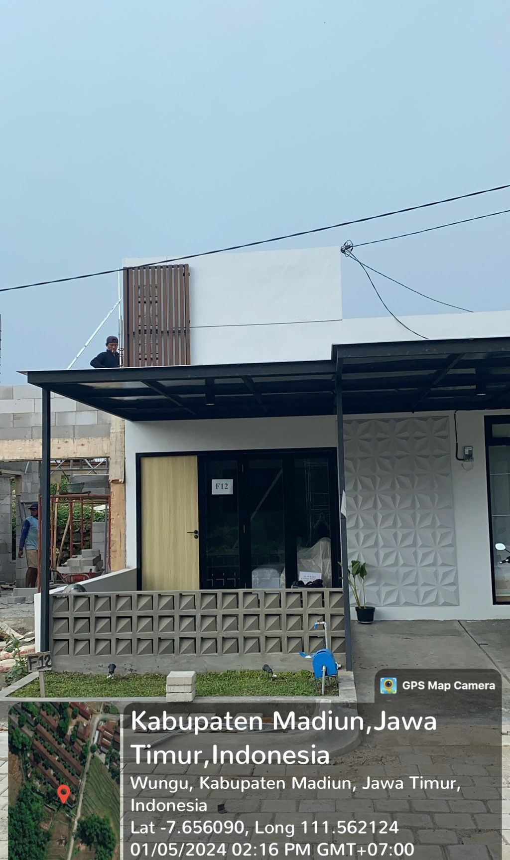 foto posisi tengah perumahan VILLA ELAWANA