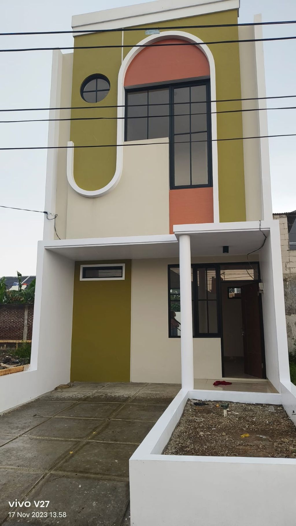 foto tampak rumah tipe 52 Compact Maroko HC (627) perumahan G-Land Ciwastra Park