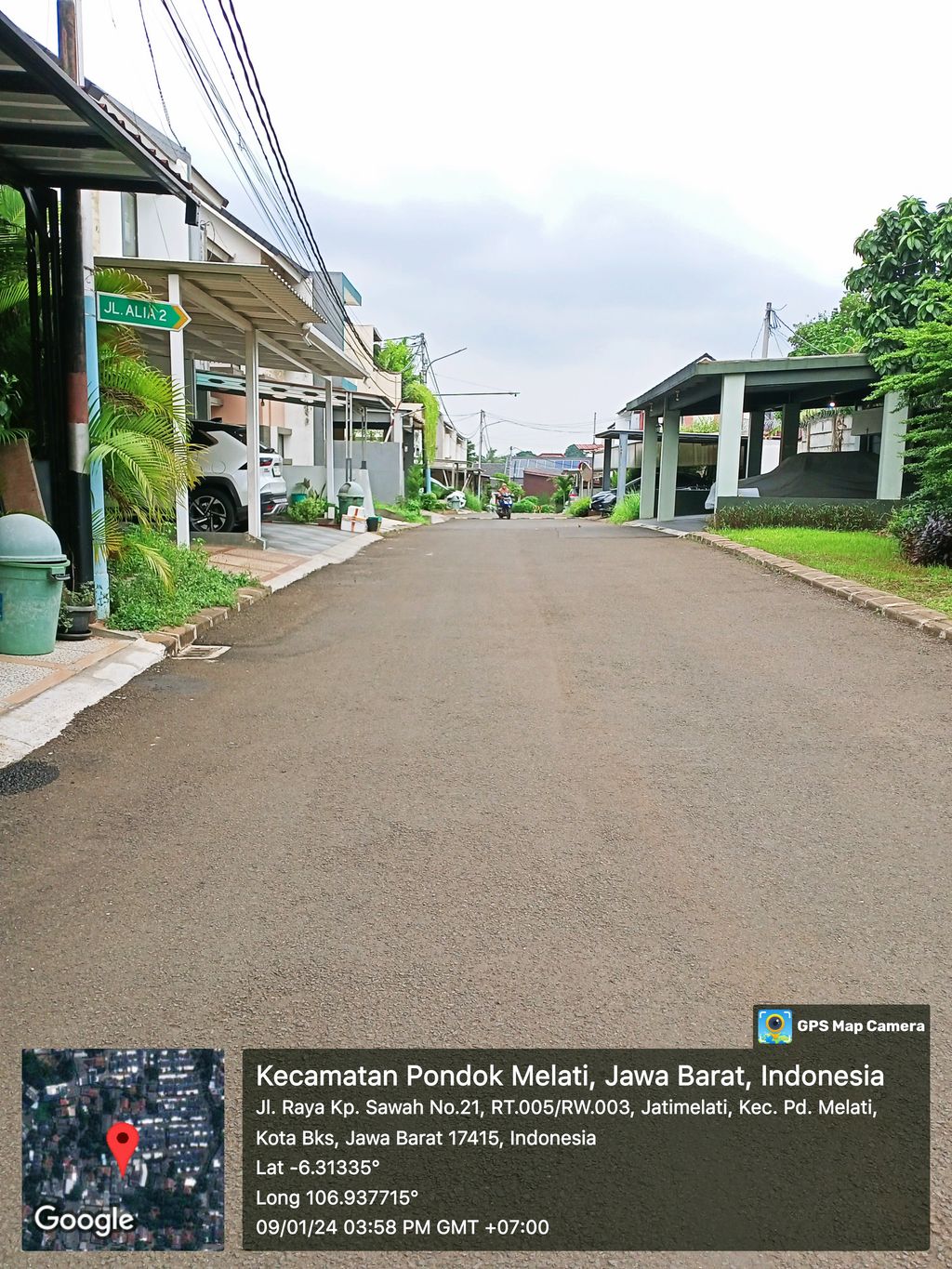 foto posisi tengah perumahan Alia Residence