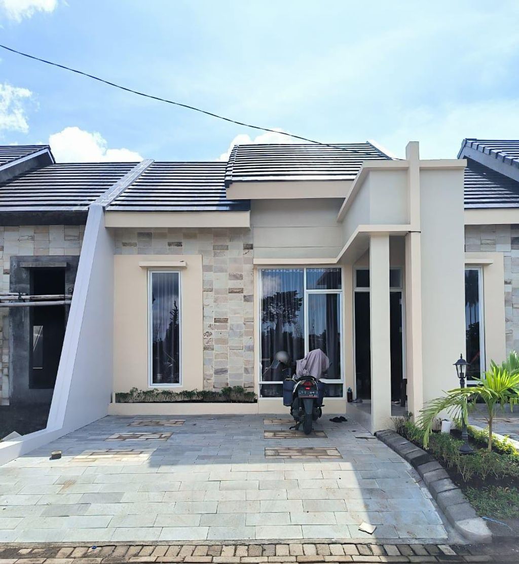 foto tampak rumah tipe MISAWA perumahan PERUMAHAN DISTRICT M