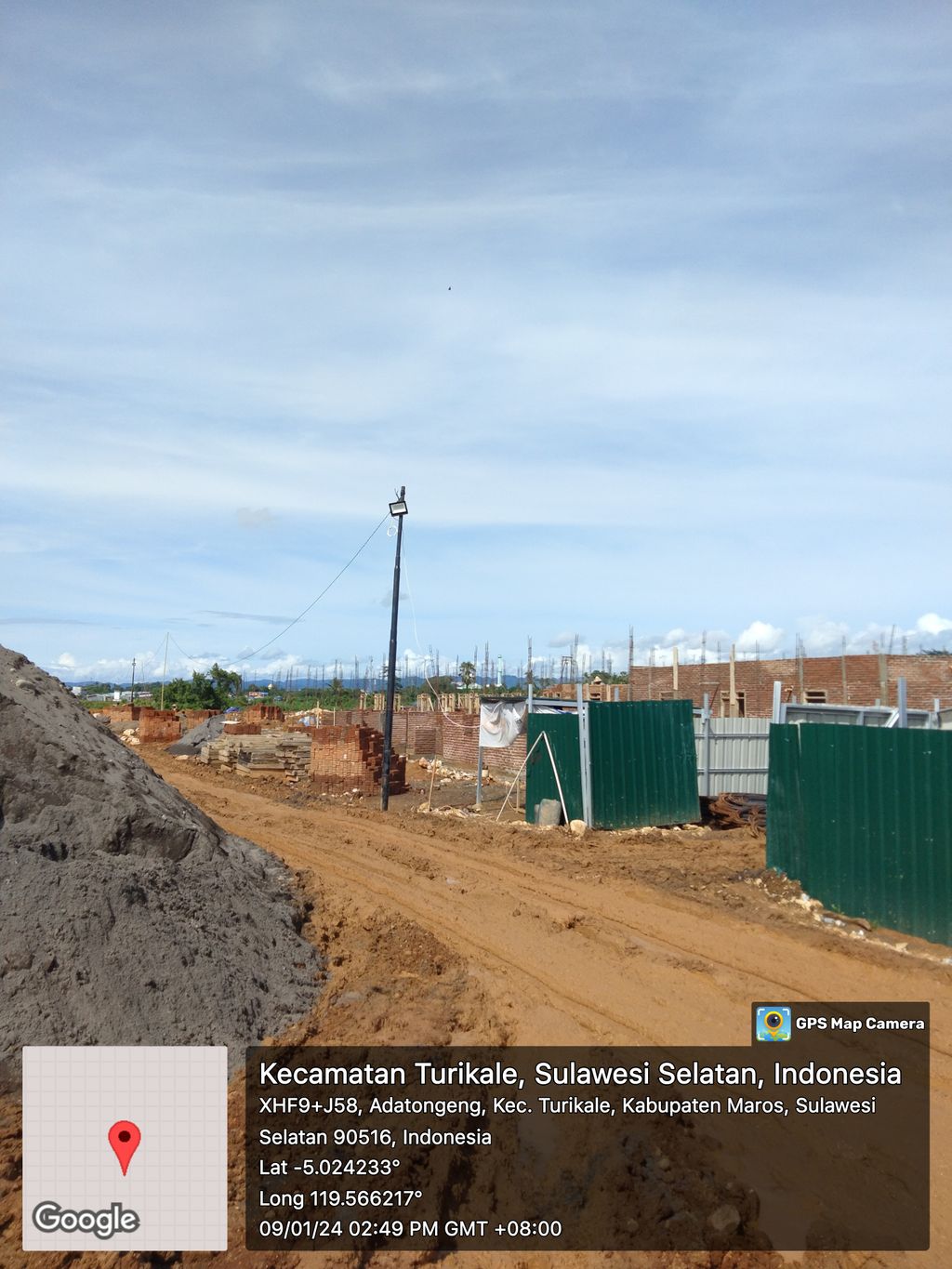 foto gerbang perumahan BUMI SALEWANGANG MAS
