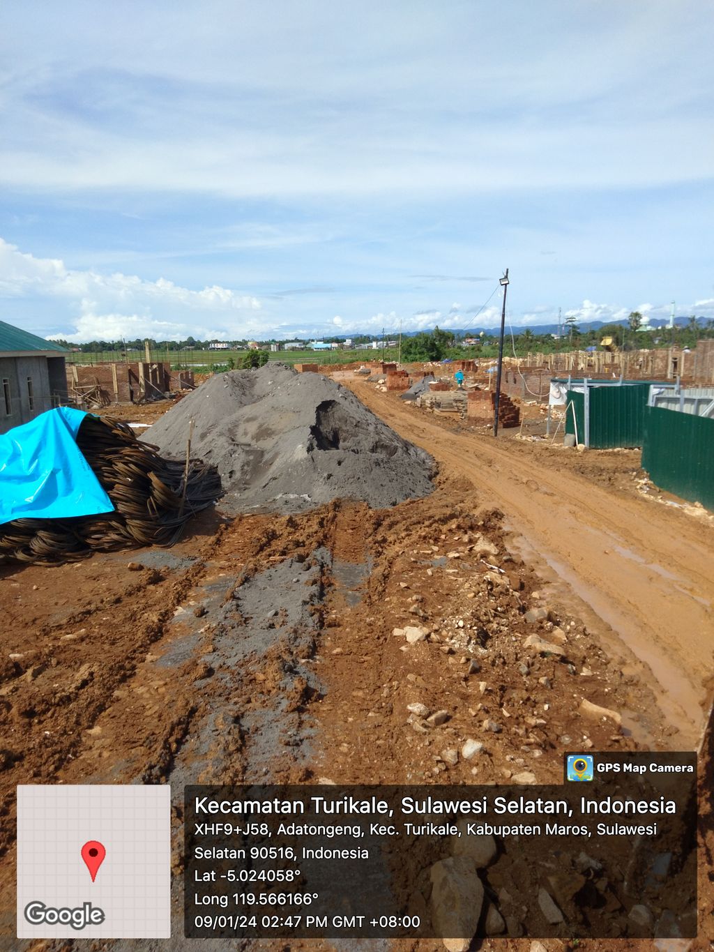 foto posisi tengah perumahan BUMI SALEWANGANG MAS
