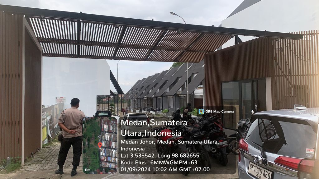 foto gerbang perumahan YUU AT CONTEMPO