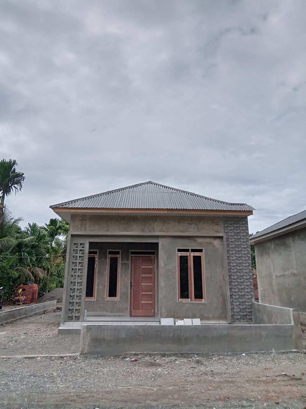 foto tampak rumah tipe 36 perumahan GRIYA FAHMI RIZKI SEUNEUBOK
