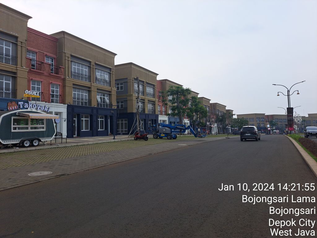 foto gerbang perumahan Ruko dan Restoran (Shoppes D)