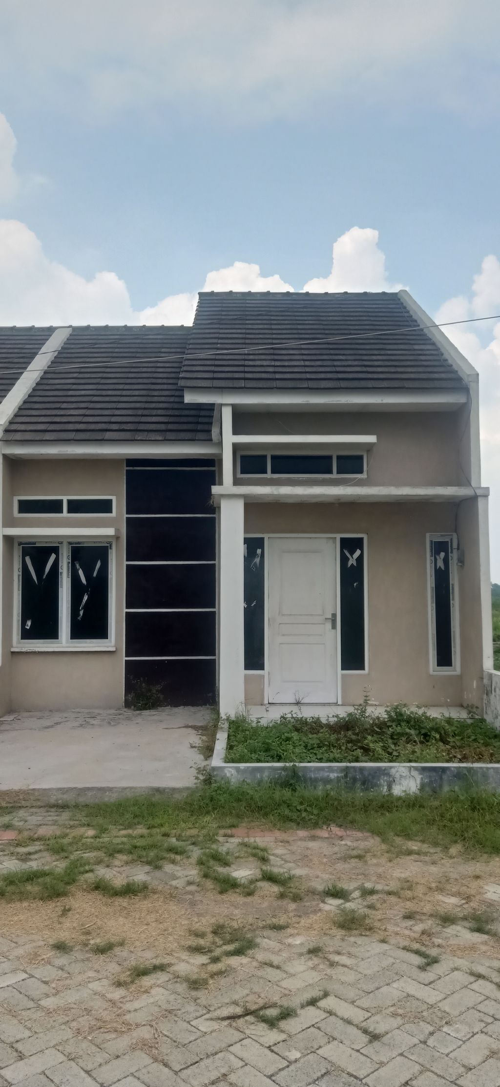 foto contoh rumah perumahan GRIYA PURI PERMATA