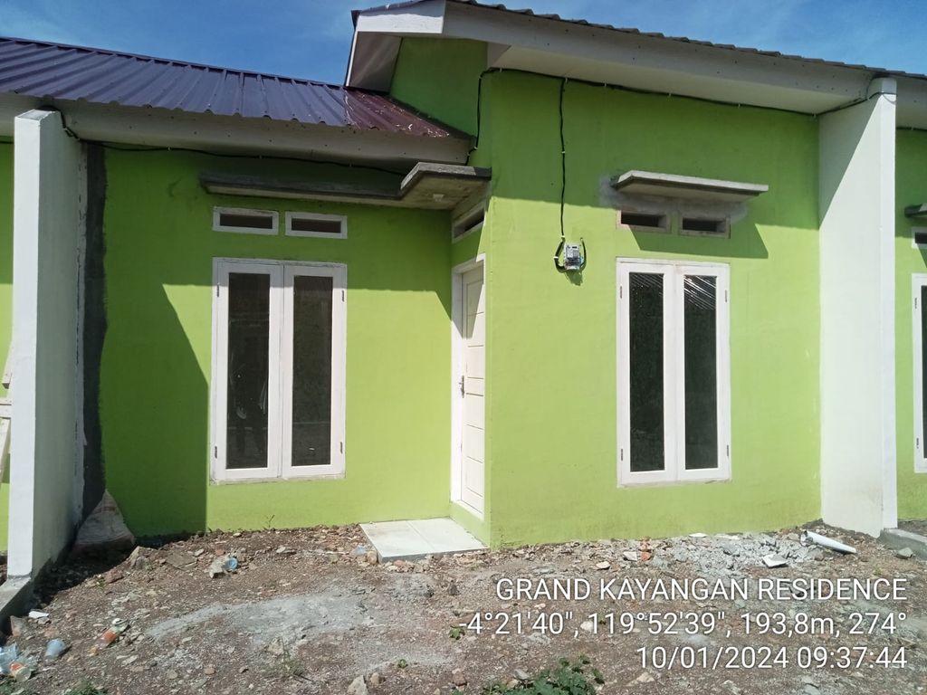 foto tampak rumah tipe 36/72 ( subsidi ) perumahan GRAND KAYANGAN RESIDENCE 2