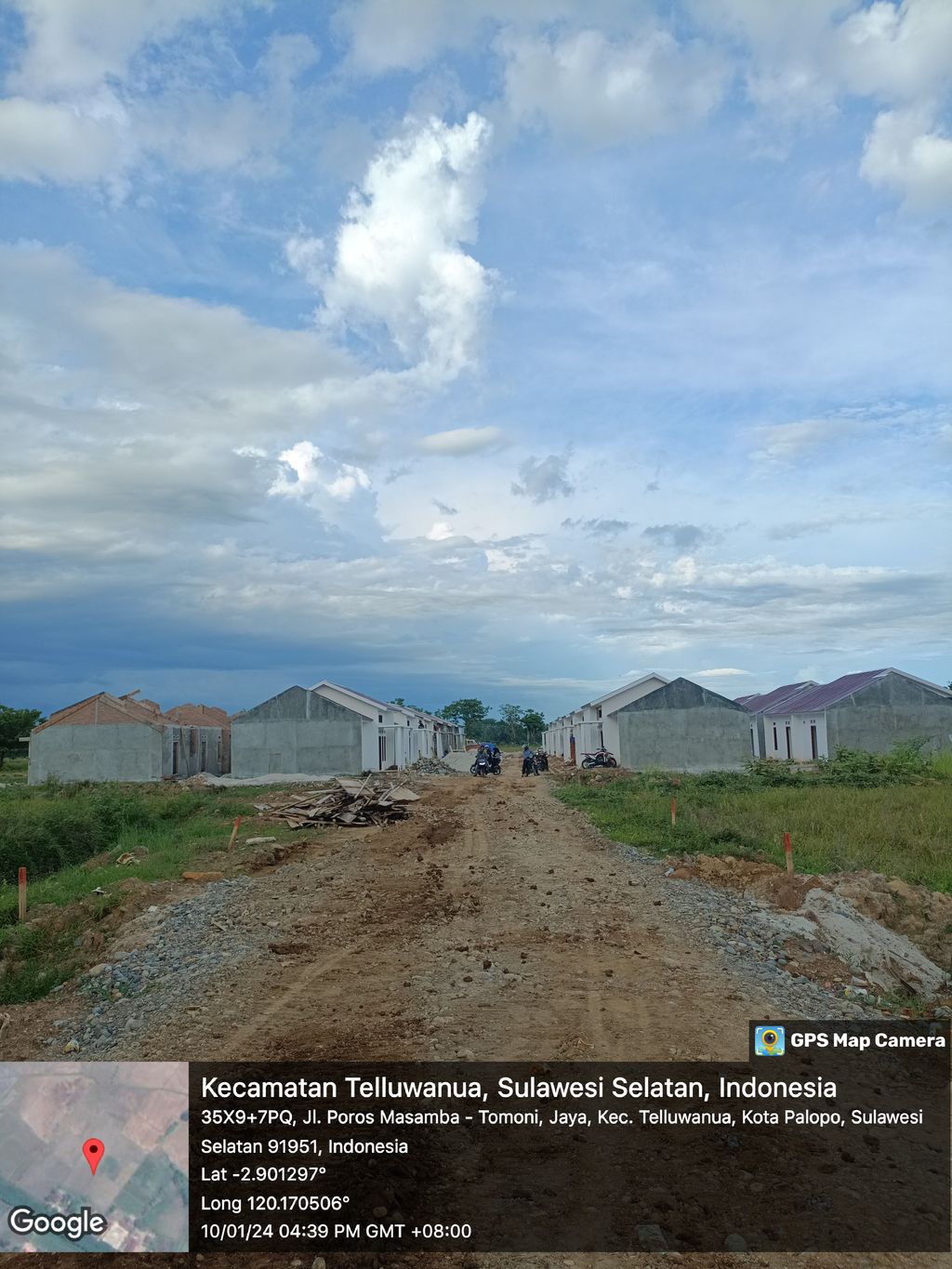 foto gerbang perumahan HARMONI TELLUWANUA