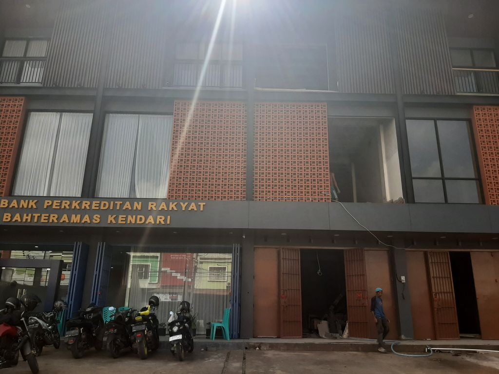 foto contoh rumah perumahan Sentra GMT 2