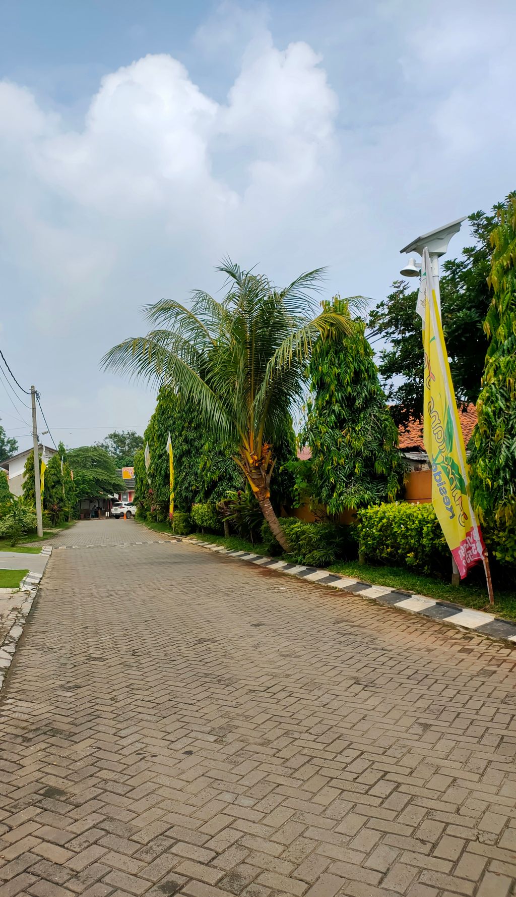 foto posisi tengah perumahan PAMULANG PARK RESIDENCE TAHAP 2