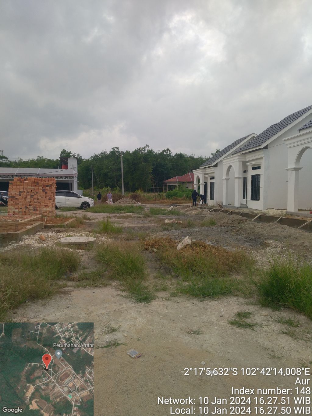 foto posisi tengah perumahan PURI INDAH RESIDENCE