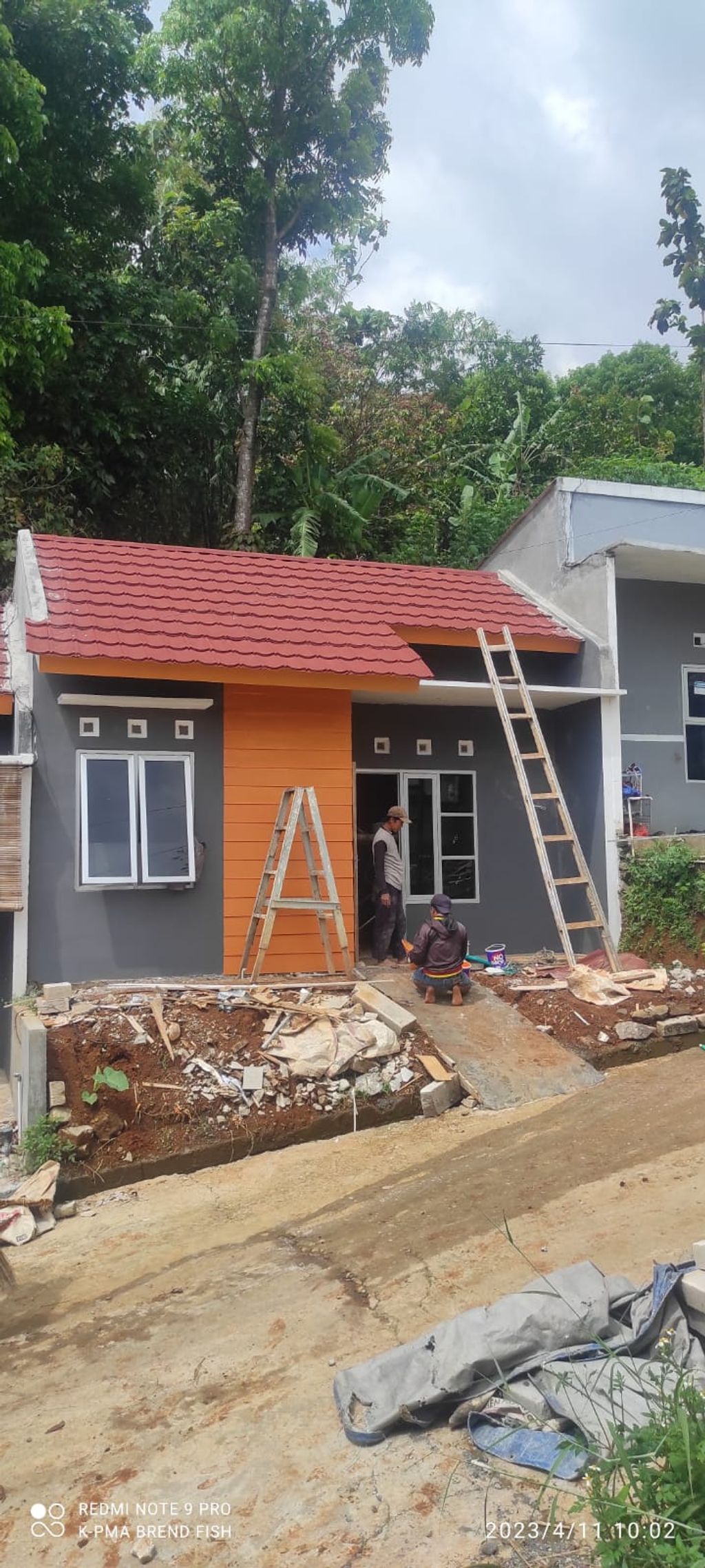 foto tampak rumah tipe 30/60 perumahan Griya Ungaran Residence 5