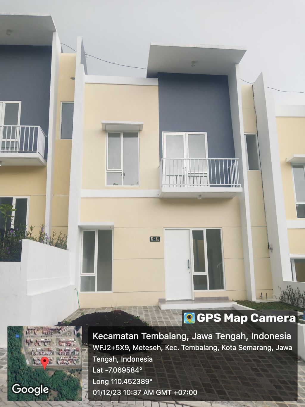 foto tampak rumah tipe SV  T.52 perumahan CLUSTER SIRANDA VIEW