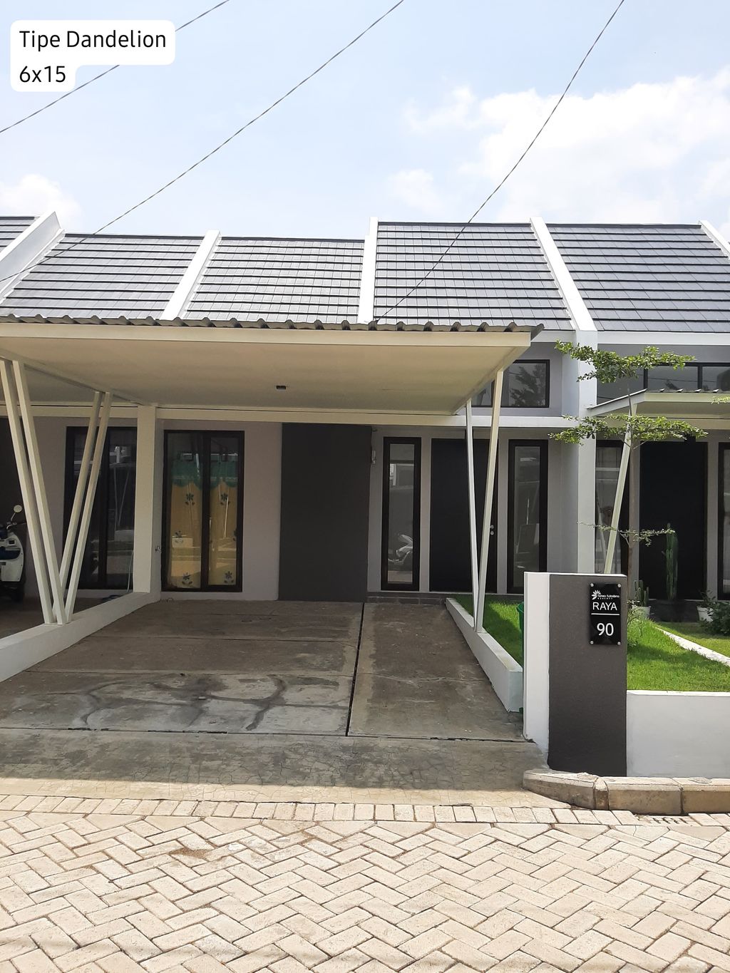 foto tampak rumah tipe Dandelion perumahan Taman Sukodono Regency 1