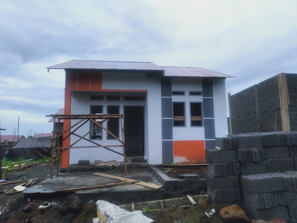 foto contoh rumah perumahan PERMATA VIOLA SUKUR 2