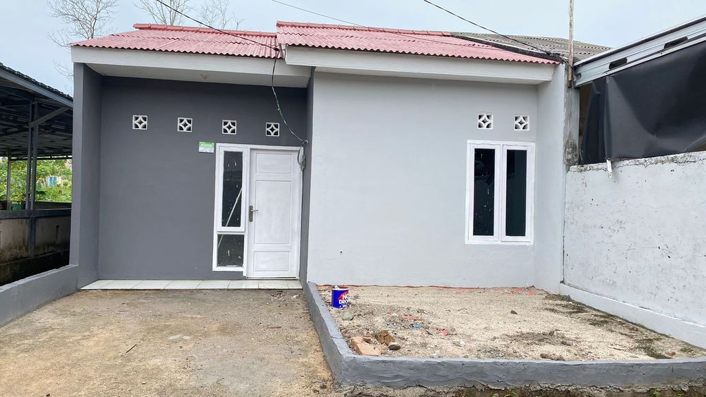 foto tampak rumah tipe single perumahan GRIYA PESONA