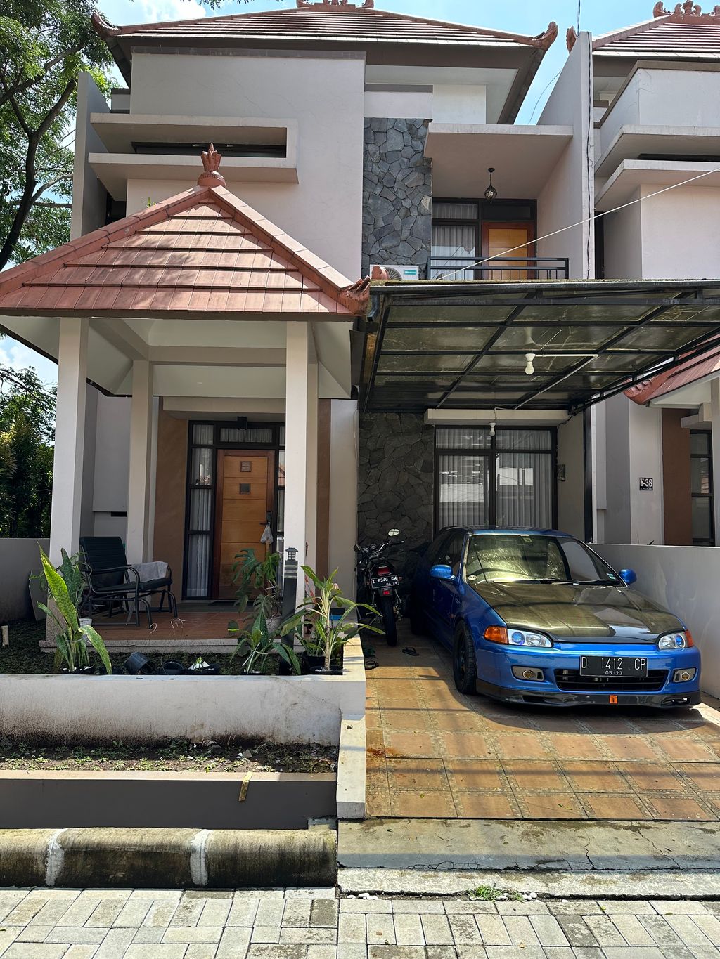 foto tampak rumah tipe 83/106 perumahan The Billabong Soeta Residence