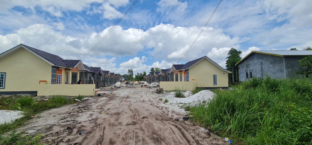 foto gerbang perumahan CASADOVA PASIR PUTIH TAHAP V