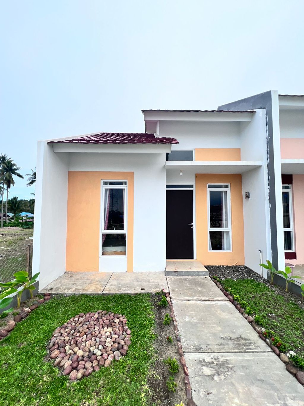 foto tampak rumah tipe 27/60 perumahan PUSPA GRIYA thp2