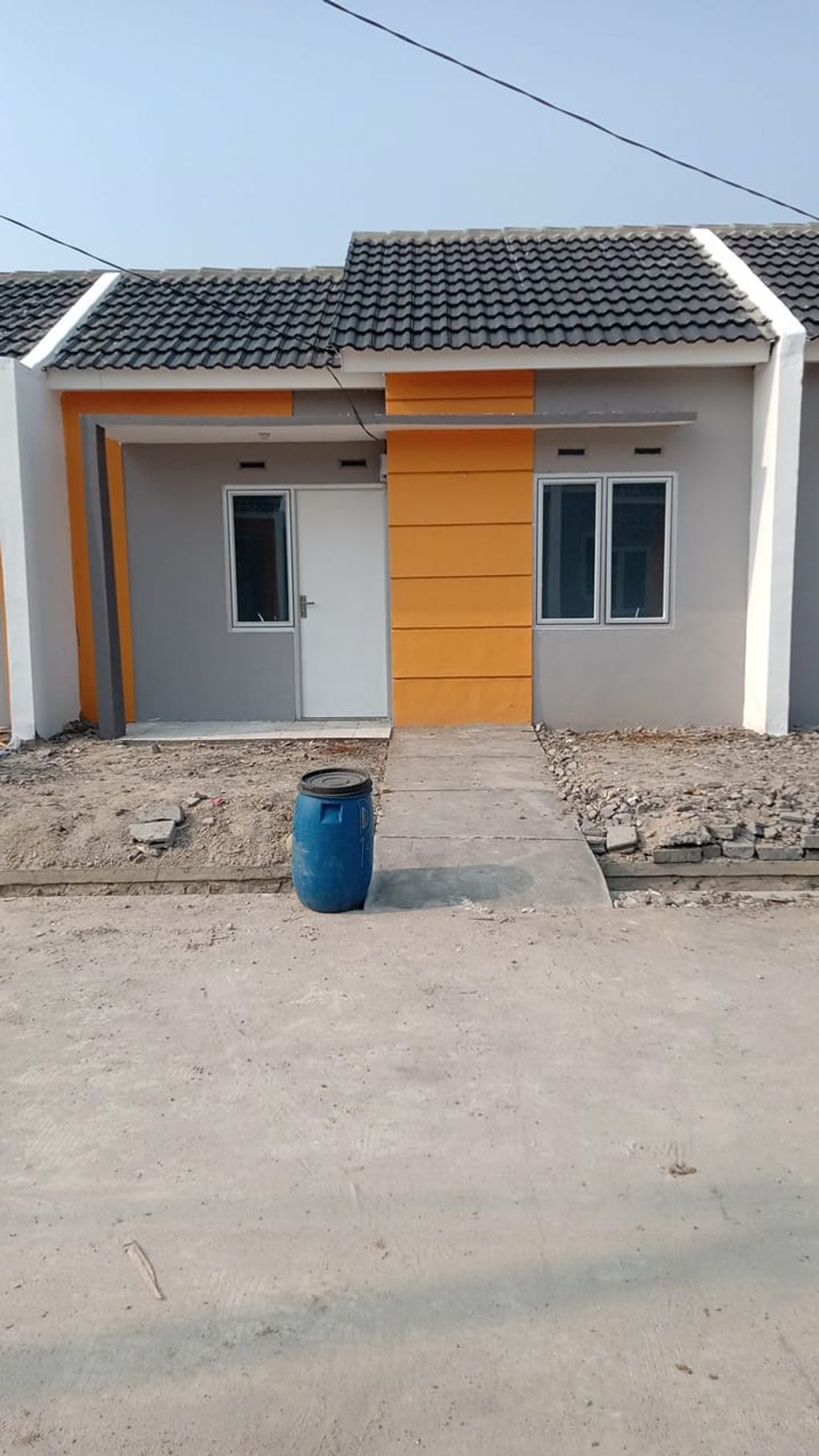 foto tampak rumah tipe EDELWEIS - 181 perumahan SUKMA INDAH RESIDENCE