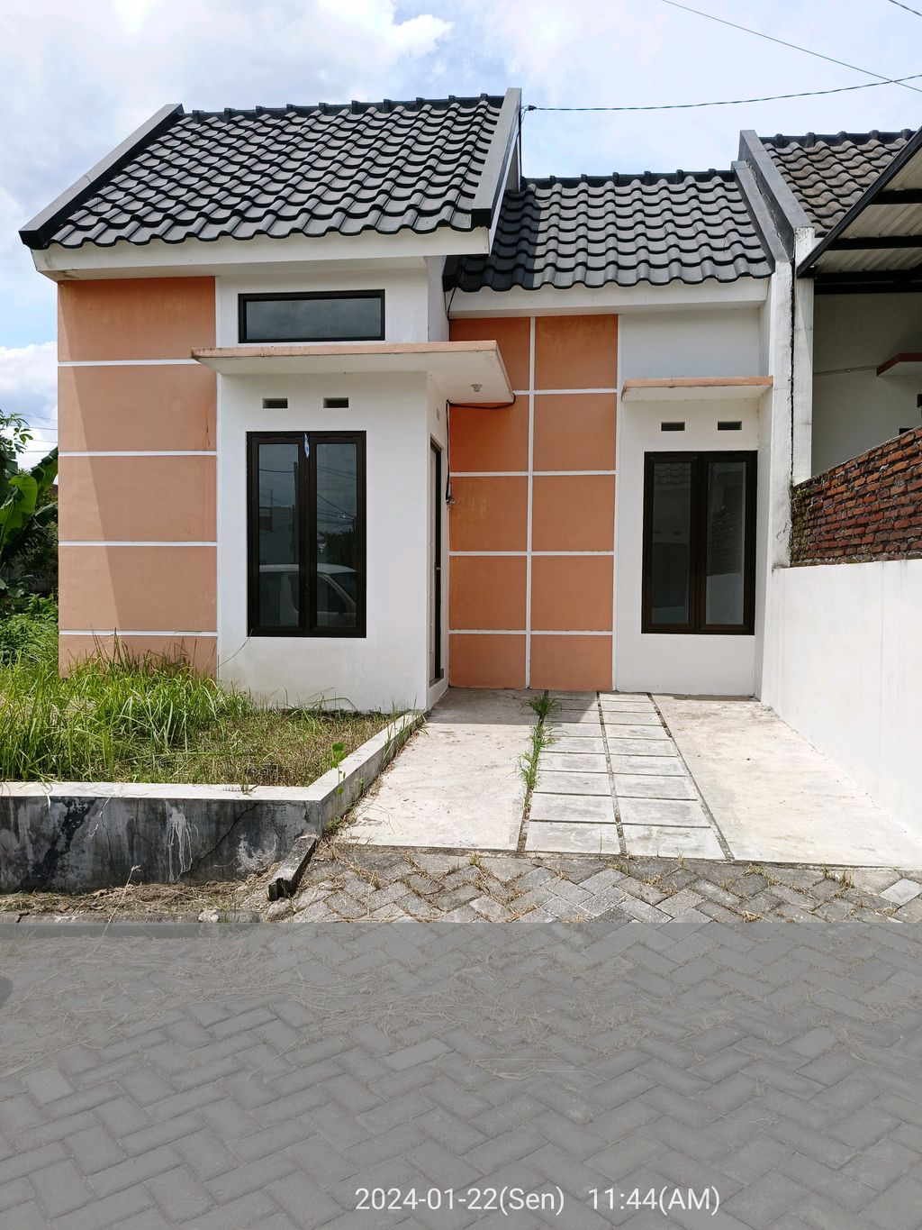 foto contoh rumah perumahan Morse Regency Sukun