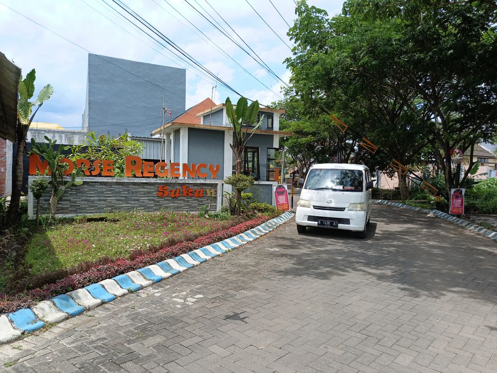foto gerbang perumahan Morse Regency Sukun