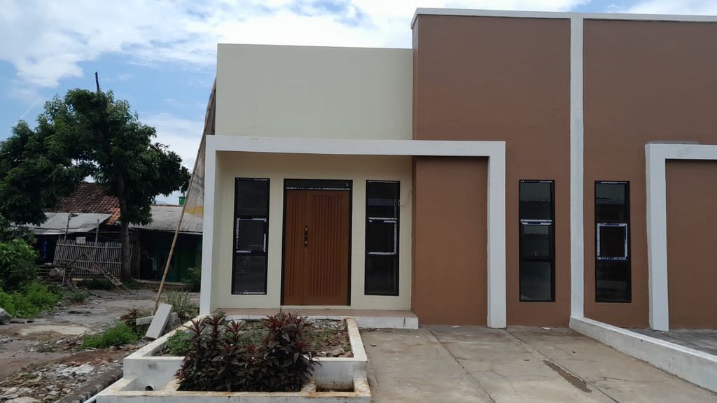 foto tampak rumah tipe Rumah 34/60 perumahan TJARAKA SUKARATU RESIDENCE