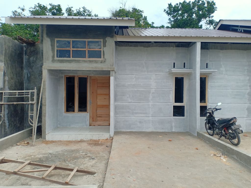 foto contoh rumah perumahan BINTANG MENCIRIM