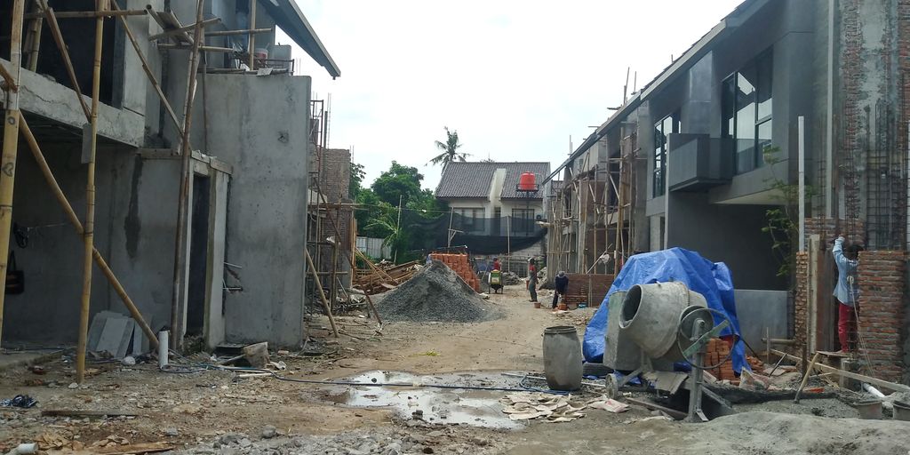 foto posisi tengah perumahan RUMA CIRENDE