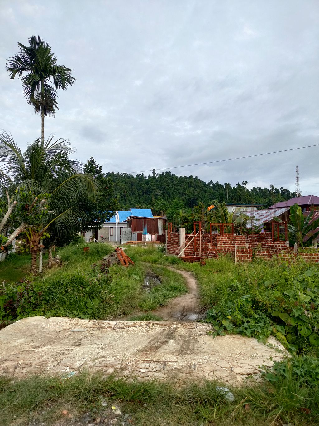 foto gerbang perumahan GREEN META BALIEM