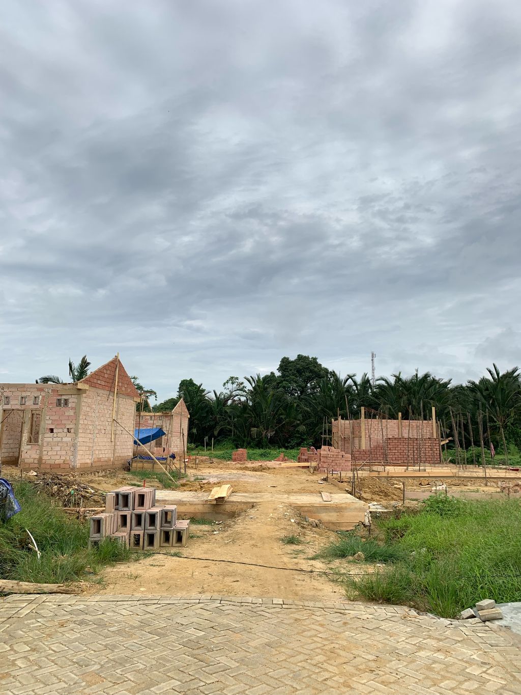 foto gerbang perumahan PURI TAMAN KENDARI TAHAP 2