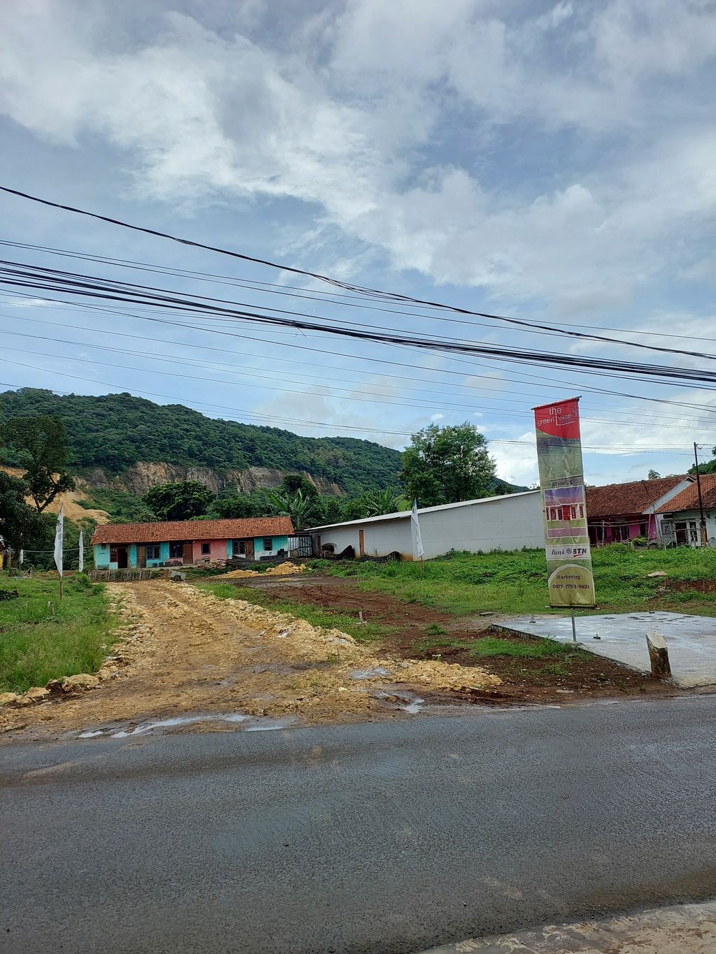 foto posisi tengah perumahan THE GREEN VIEW 5