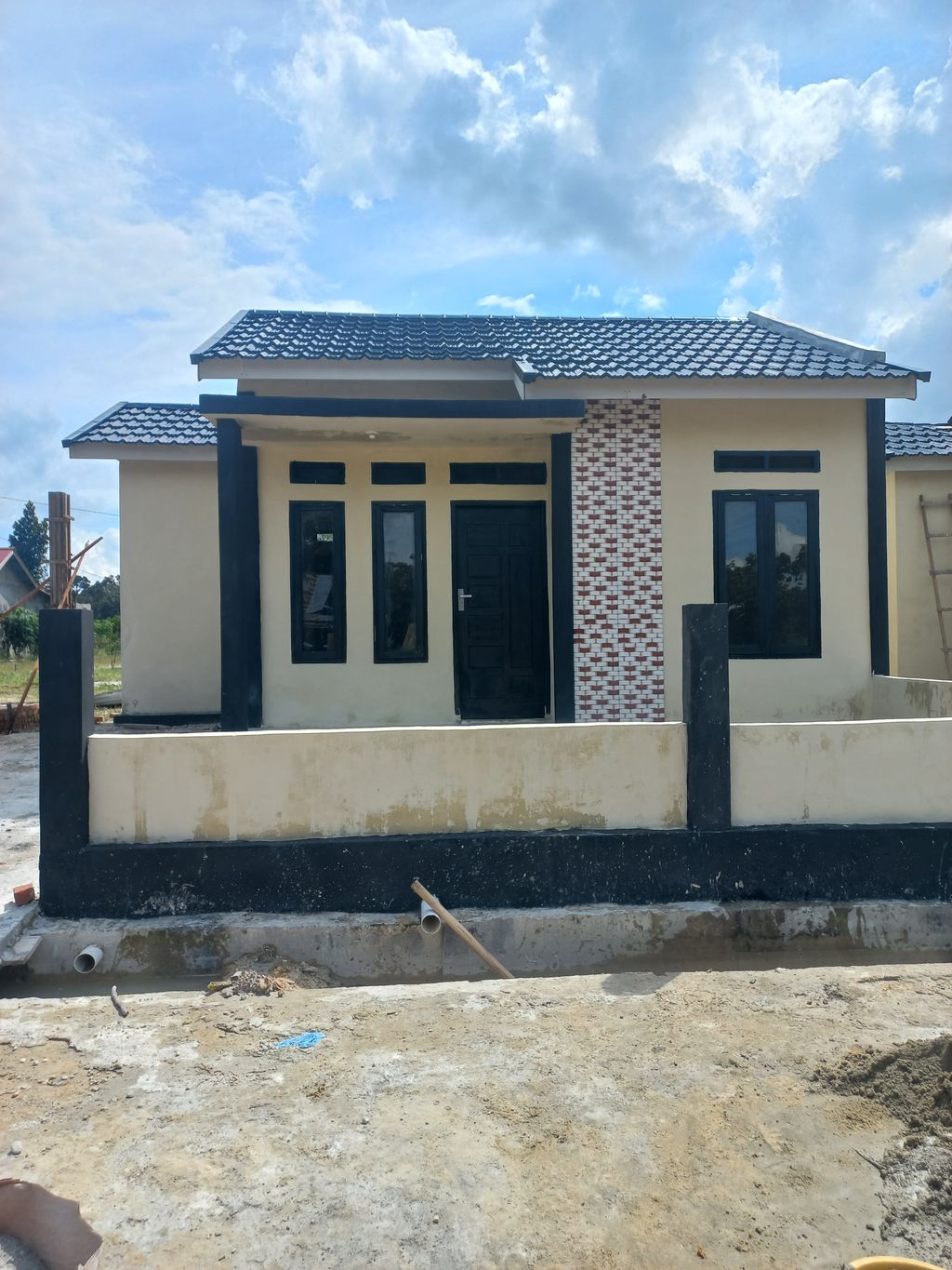 foto contoh rumah perumahan SRP II RESIDENCE