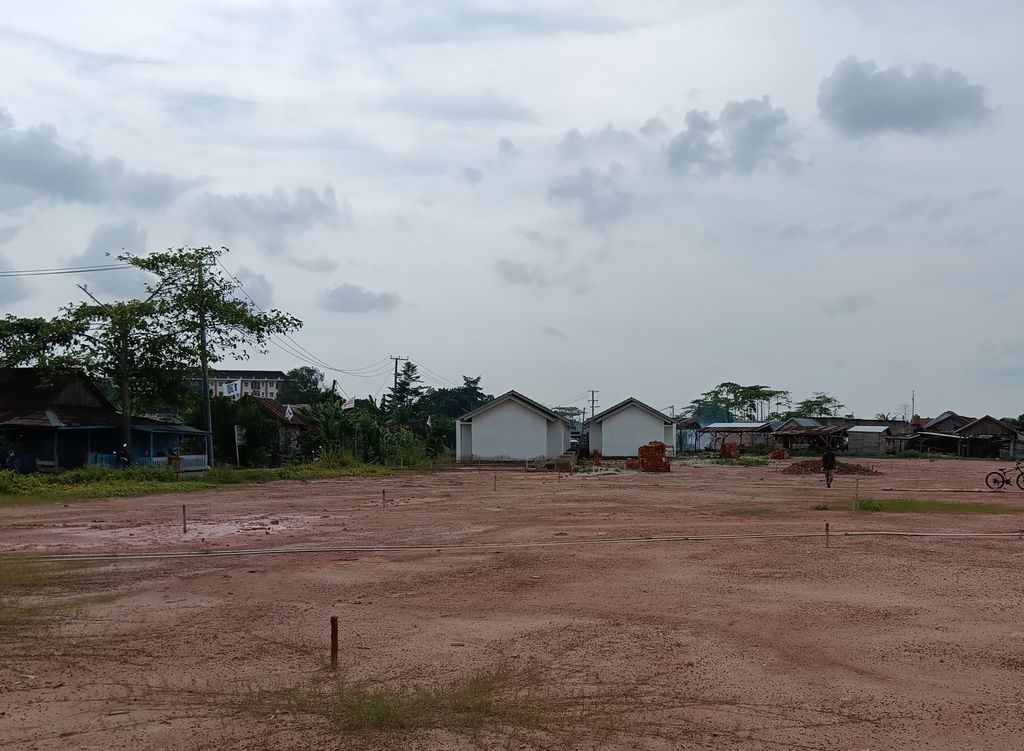 foto posisi tengah perumahan GRAHA PELITA