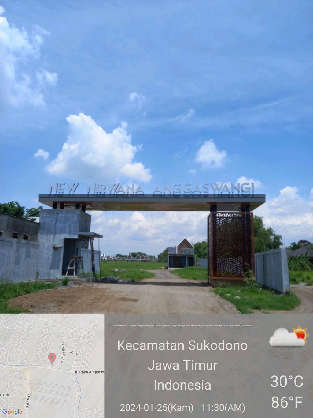 foto gerbang perumahan NNA ( NEW NIRWANA ANGGASWANGI )