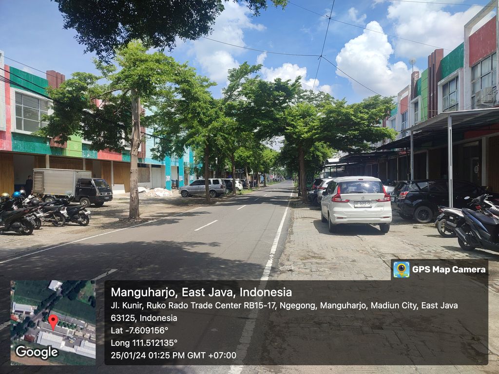 foto posisi tengah perumahan RADO TRADE CENTER