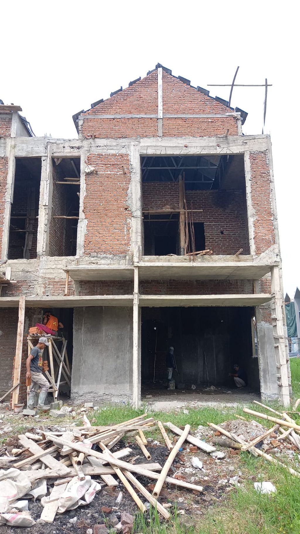 foto tampak rumah tipe 120 (A31) perumahan Kopo Harmonis Townhouse