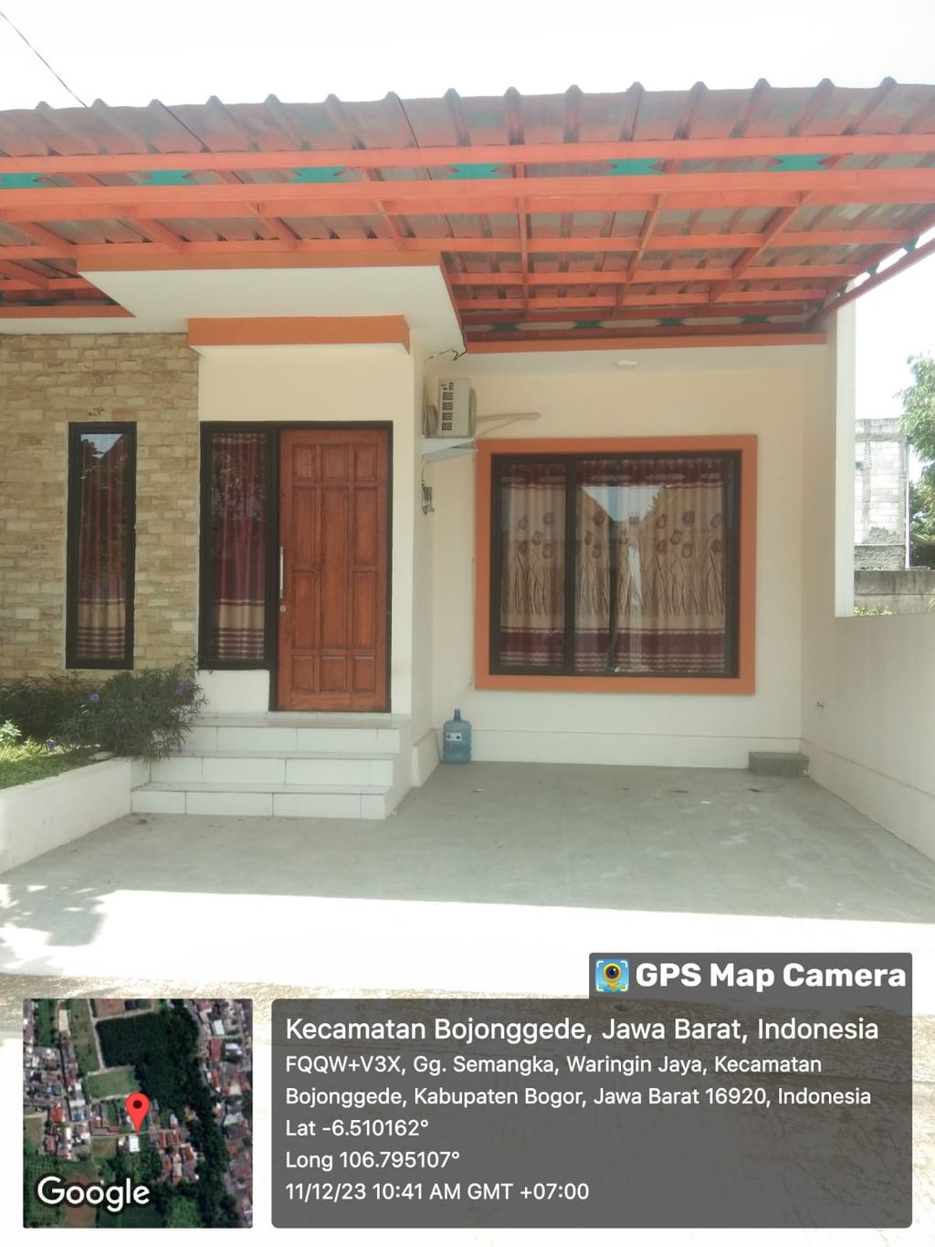 foto tampak rumah tipe 50/84 perumahan BOJONG CITY