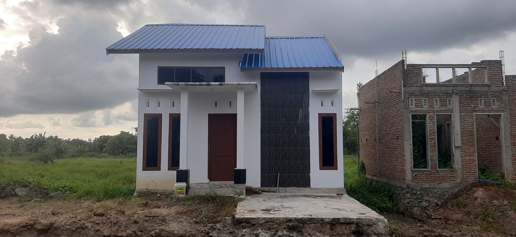 foto contoh rumah perumahan PERUMAHAN BUGIS LAND CITY