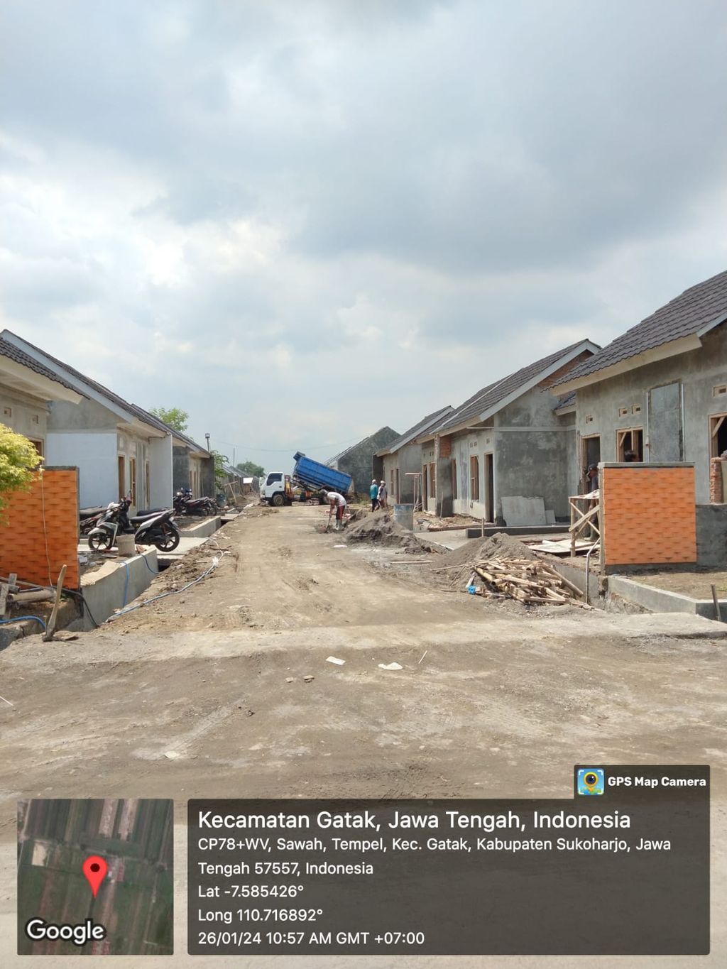 foto posisi tengah perumahan PERUMAHAN MITRA UTAMA RESIDENCE 3