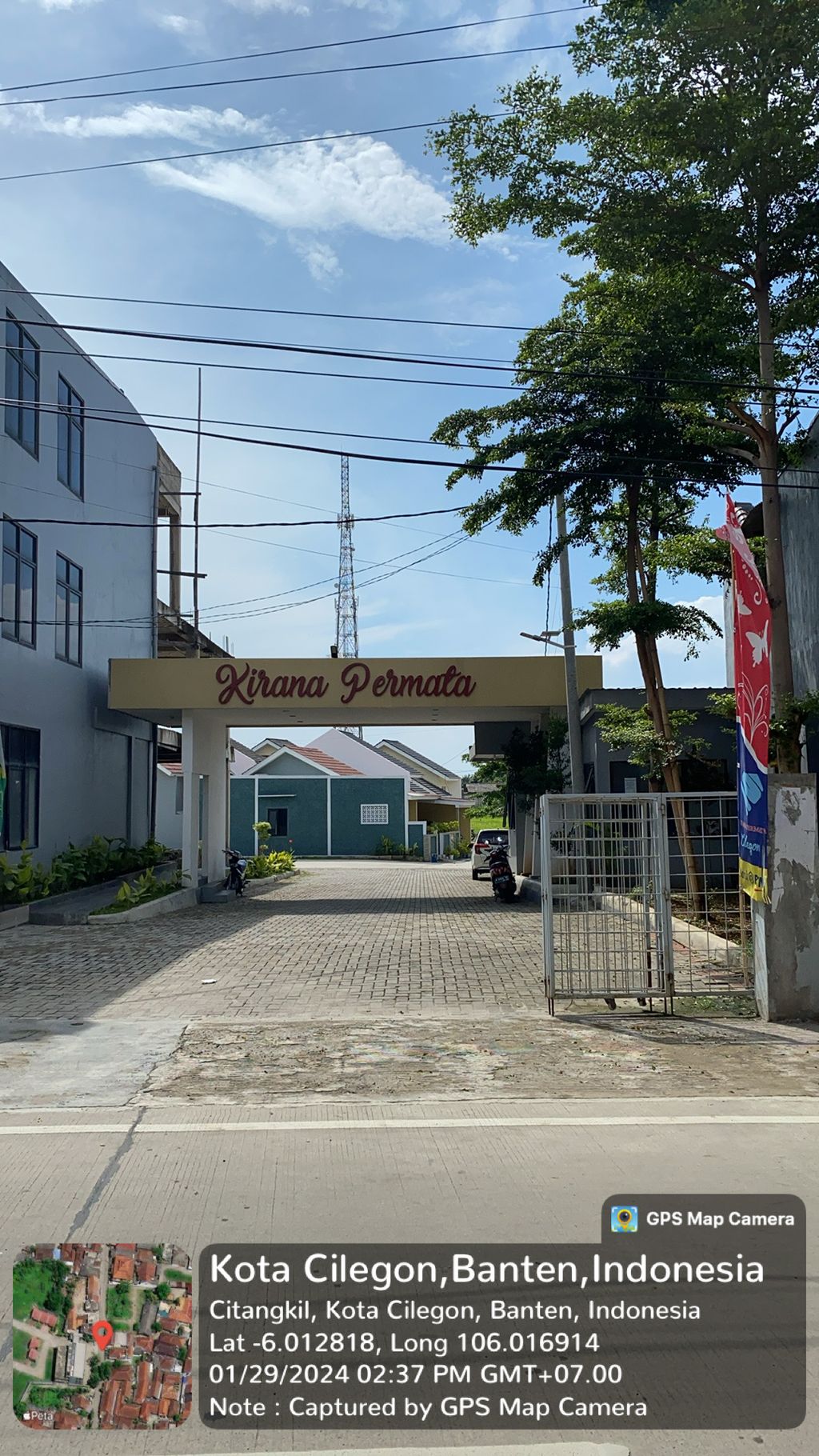 foto gerbang perumahan KIRANA PERMATA CILEGON