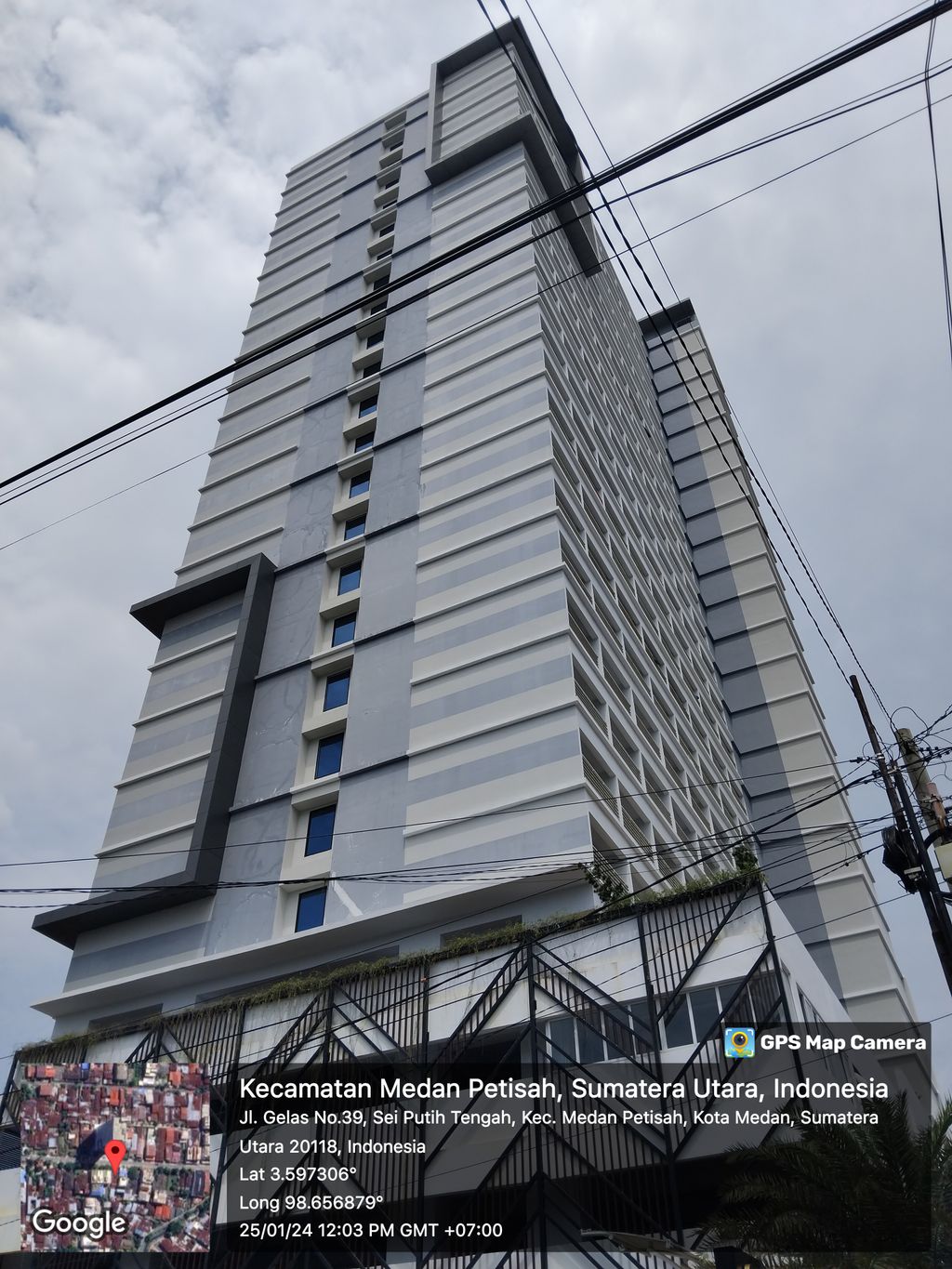 foto posisi tengah perumahan DePrima Apartment