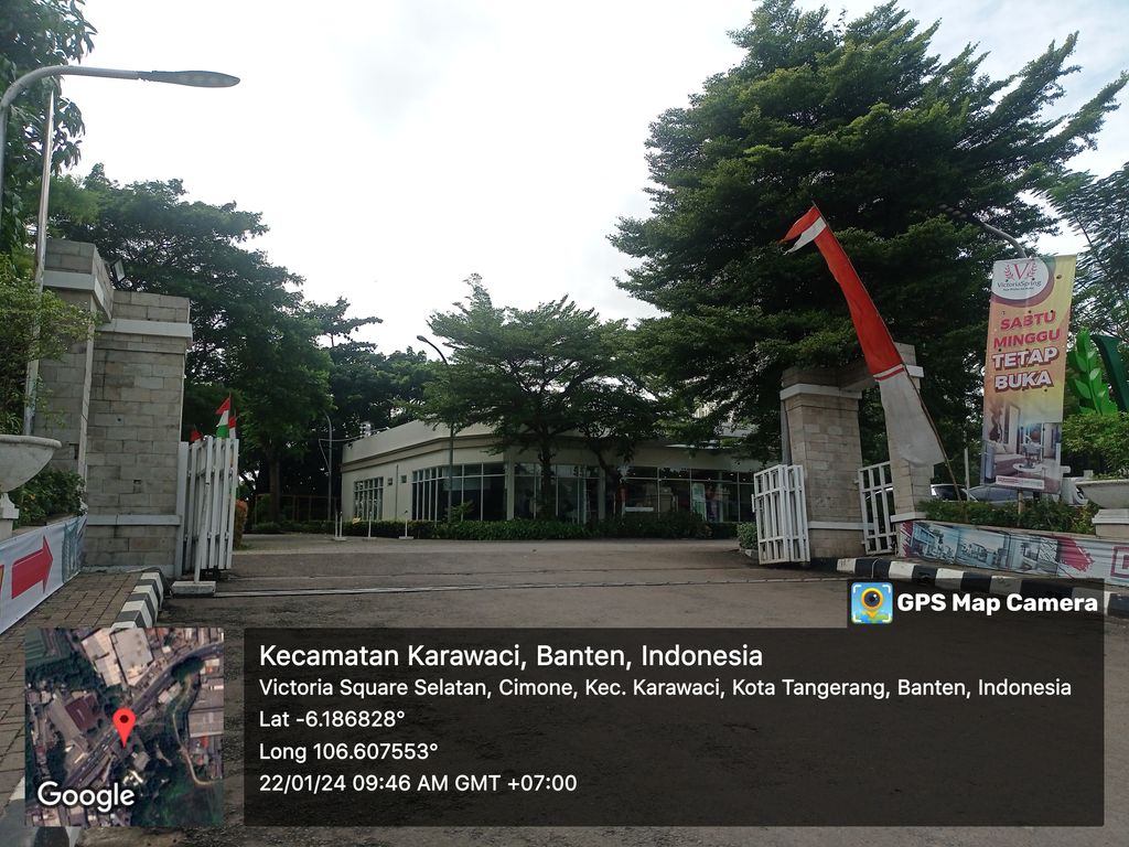 foto gerbang perumahan VICTORIASPRING