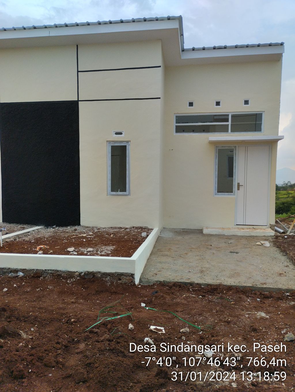 foto contoh rumah perumahan Marison Lemah Luhur