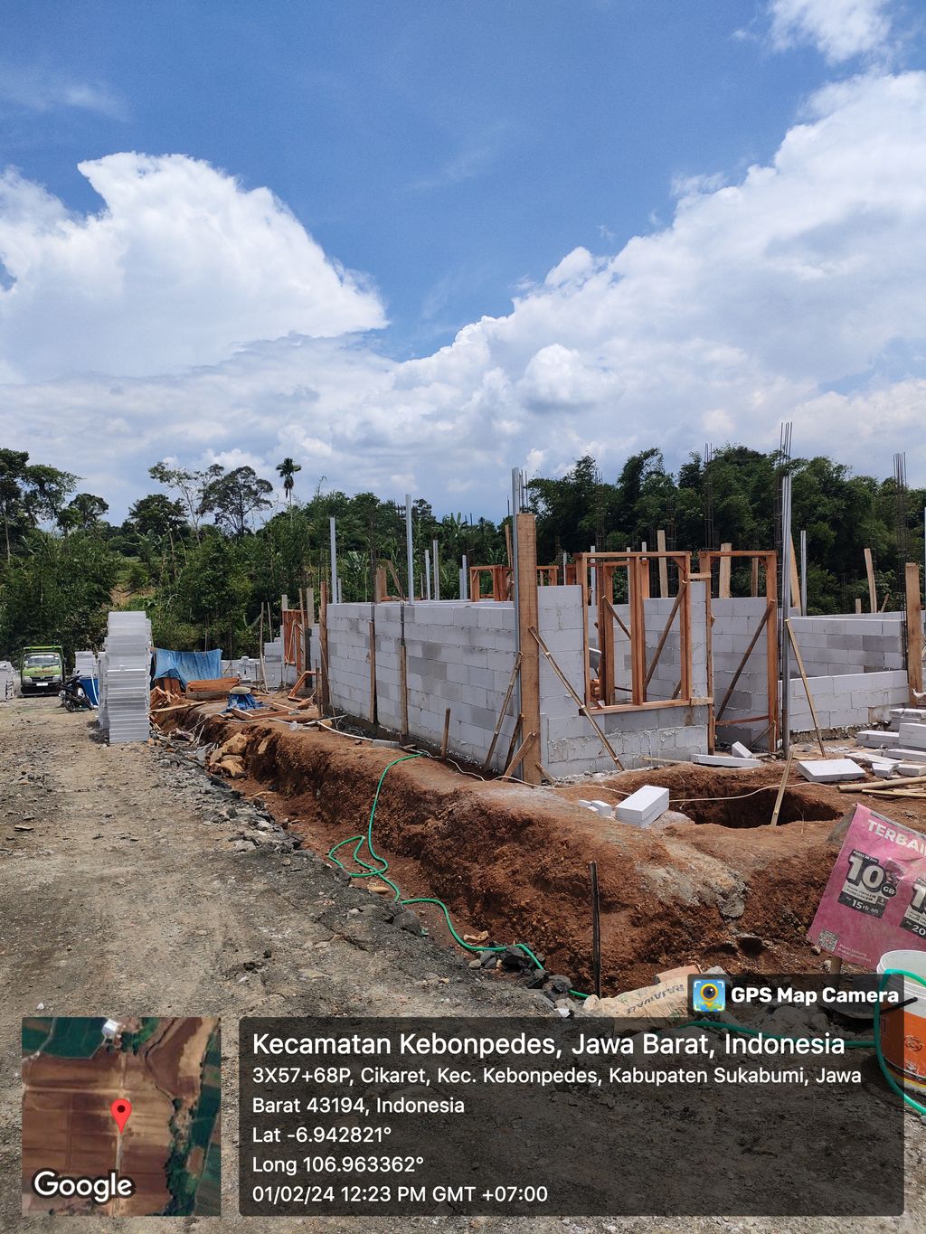 foto contoh rumah perumahan Taman Asri Residence