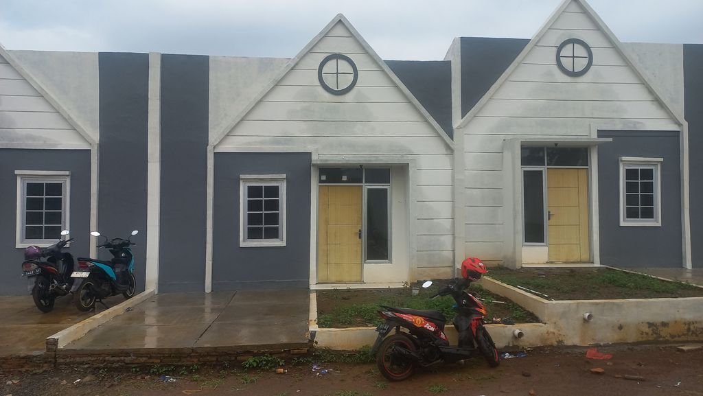 foto contoh rumah perumahan GRAND MIWA 2 TAMPINGAN
