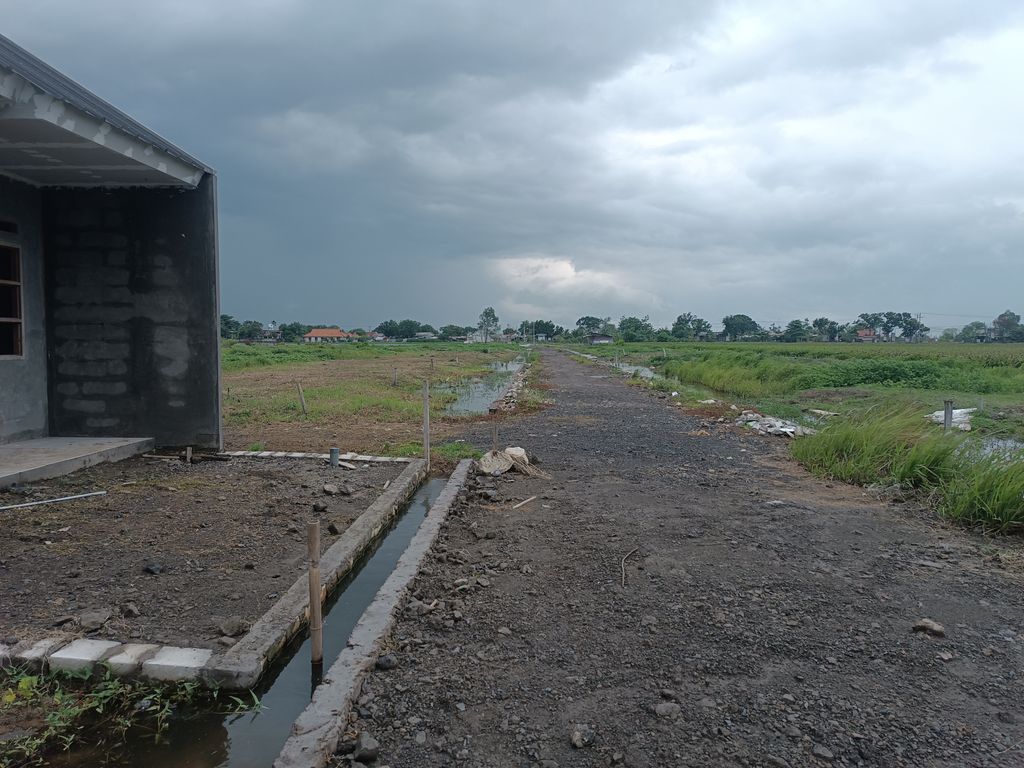 foto posisi tengah perumahan Green Anjatan Residence